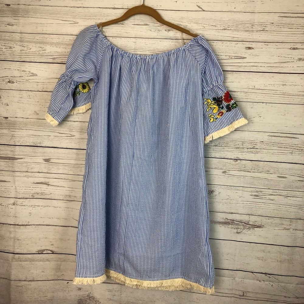 Rebellion Again white blue stripe large top